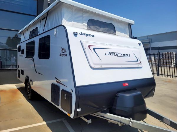2021 Jayco Journey 16.67 Caravan image