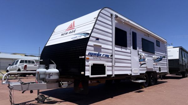2018 New Age Manta Ray Caravan - Triple Bunk image