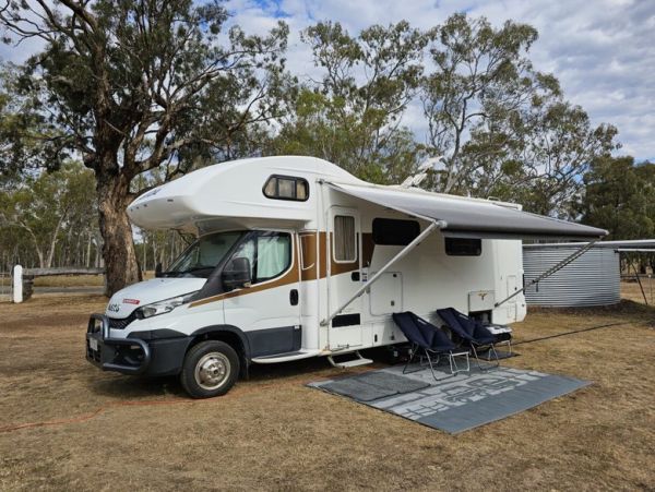 2015 Avida Esperance C7922Sl Motorhome image