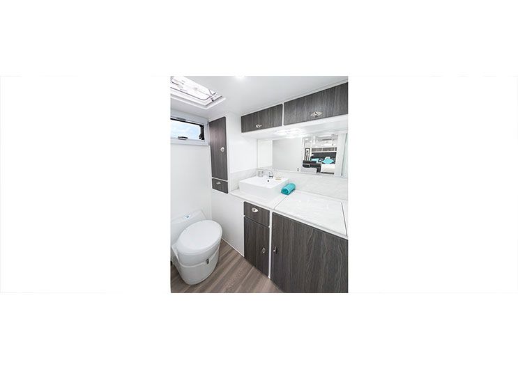 Image for 2023 Malibu Caravans Razor Caravan 4