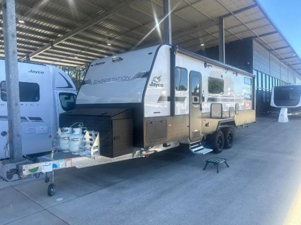 2025 Jayco Base Station Caravan 24.75-6.4T.BS-MY25 image