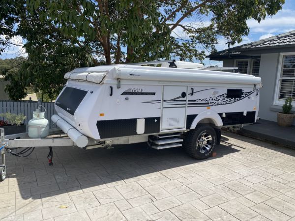 2018 Golf Bush Challenger Pop Top image