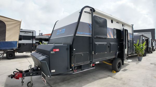 2024 On The Move Caravans Adventure Caravan 5.5 image