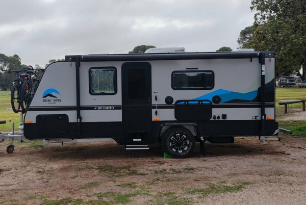2025 Snowy River Srp18 Pop Top image