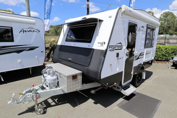 2024 Avan Aspire Caravan 402 image