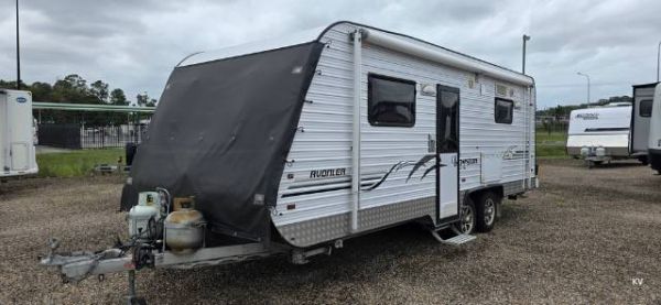 2012 Regent Roystan Caravan FULL ENSUITE image