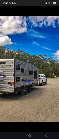 2020 Olympic Marathon 21' Family Van Caravan image