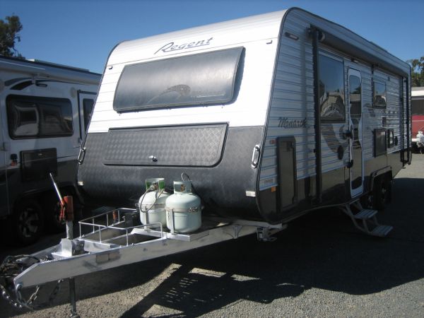 2016 Regent Monarch Slide Slide Out Caravan image