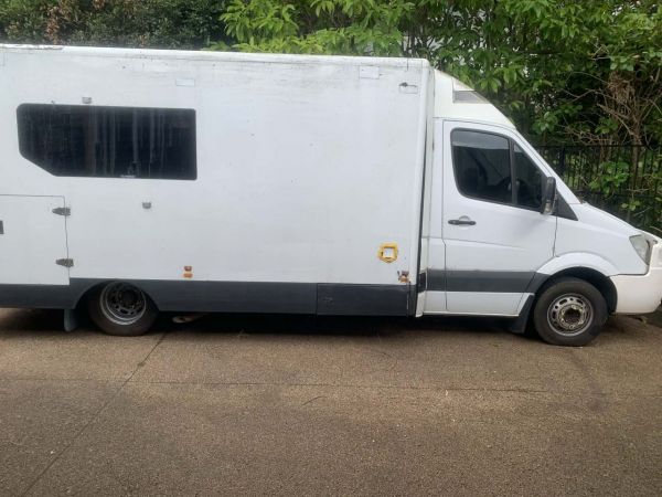 2011 Mercedes-Benz Sprinter Motorhome image