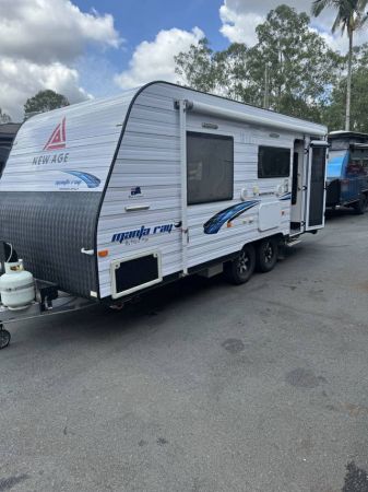2018 Newage Manta Ray Caravan MANTA RAY 18ERSR image