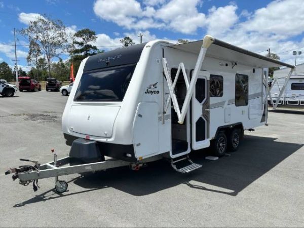 2020 Jayco Silverline Caravan 21' (21.65 image