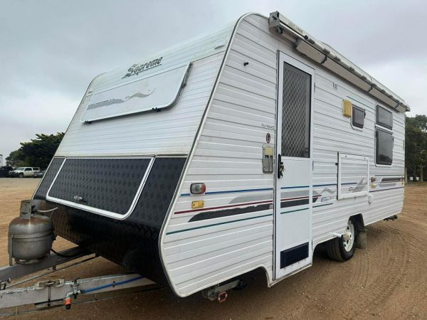 2003 Supreme SPIRIT Caravan image