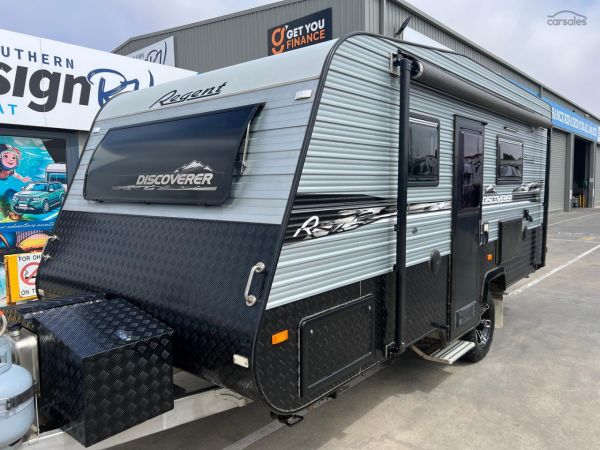 2019 Regent Discoverer 17' image