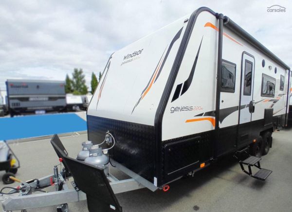 2025 Windsor Genesis 220Md 22' 2 Bunk image