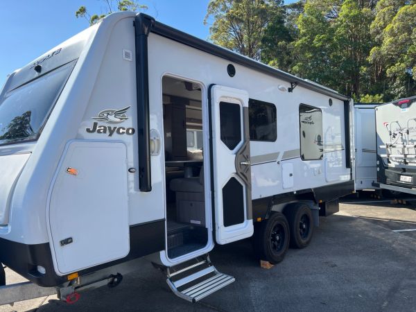 2022 Jayco Silverline Caravan 21.65-4.OB.SL-MY22 image