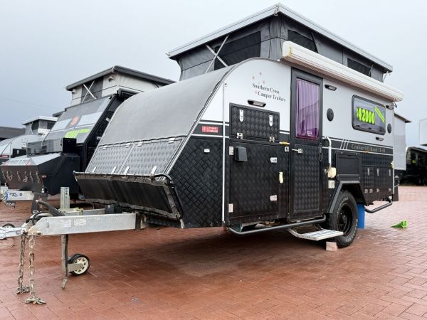 2020 Southern Cross Cruiser Off Road 13-16 Hybrid Pop Top image