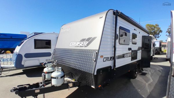 2023 Essential Caravans Cruiser D1-1 18'8 image