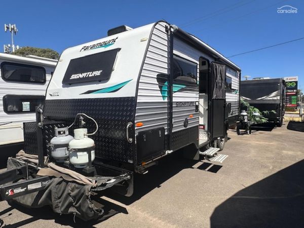 2020 Paramount Signature Series image