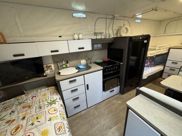 2020 Jayco 17.58-3 Journey Caravan image