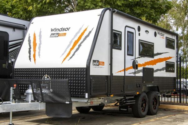 2025 Windsor Wild Semi-Off Road 196MD image