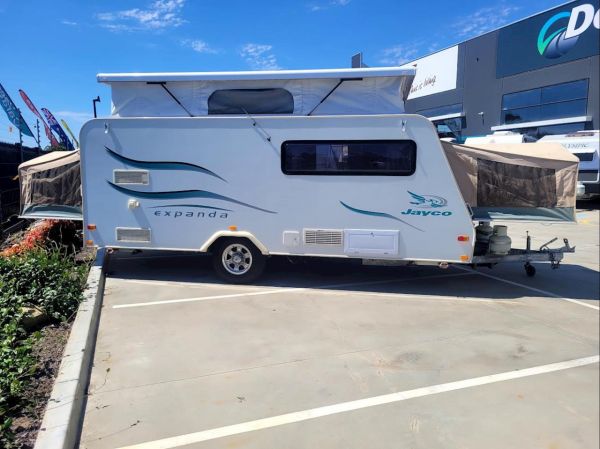 2006 Jayco Expanda 16.49-1 pop-top image