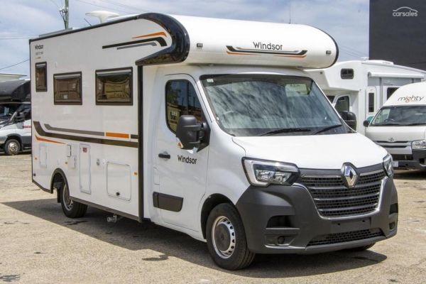 2024 Windsor Daintree Renault 2 Berth image