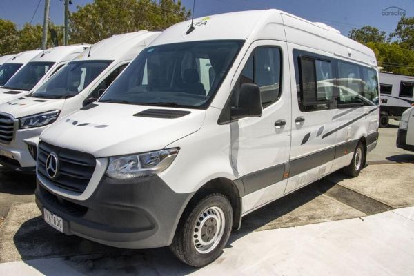 2022 Kea Nomad M700 2 plus 1 Berth image