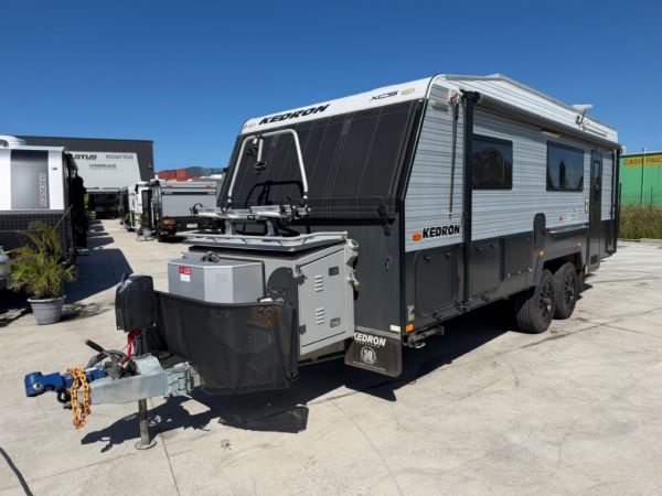 2018 Kedron Xc5 Cross Country Off Road Caravan 19' SINGLE BEDS image