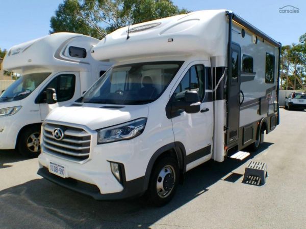 2023 Sunliner Switch S441 image