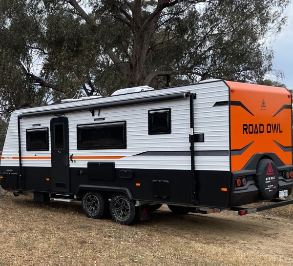 2024 New Age Road Owl 21ft Family MY24 (RO21BE MY24) Caravan image