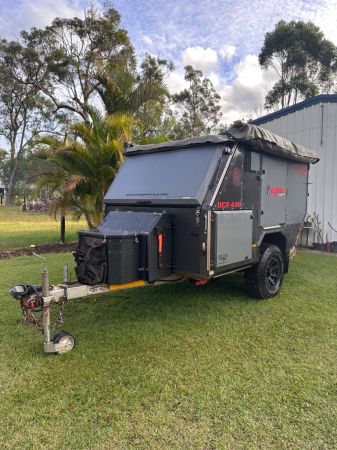 2022 Conqueror UEV-440 Hybrid Camper image