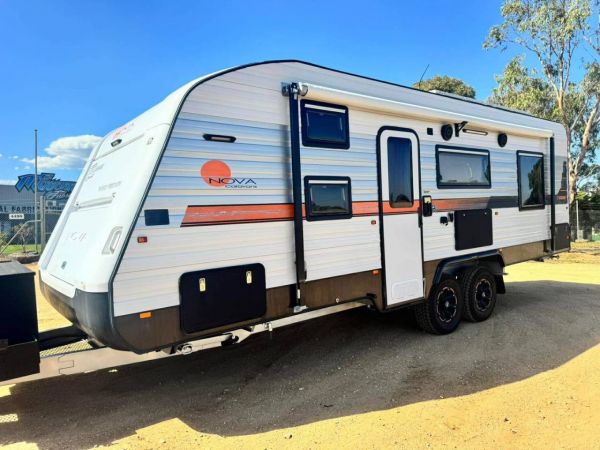 2016 Nova Family Escape Off Road Off Road Caravan image