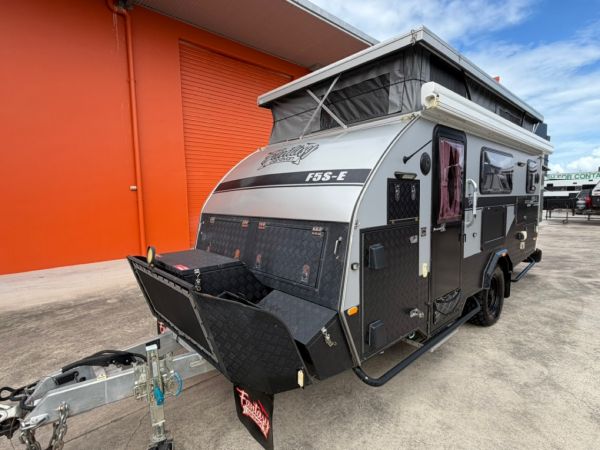 2022 Fantasy Fss-E Hybrid Caravan image