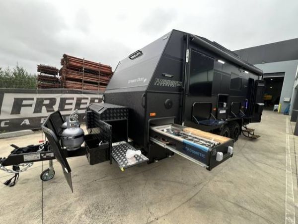 2026 Freebirds Caravans Dream Duo 20.6 Recliner Full off Road Caravan image