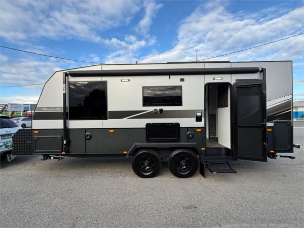 2026 RP CARAVANS WARRIOR 20' TANDEM AXLE SEMI OFF-ROAD REAR DOOR CENTRE CLUB LOUNGE image
