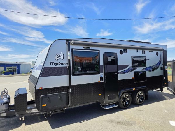 2026 SILVER VALLEY CARAVANS HEPBURN 20'3'' TANDEM AXLE ON ROAD MID DOOR LARGE ENSUITE image