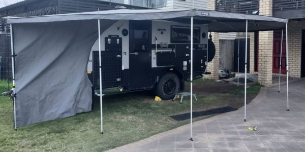 2020 Fantasy F Series Pop Top F3SE Hybrid Caravan image