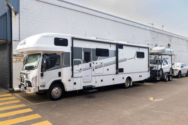2023 Avida Longreach C9836SL Motorhome Package image