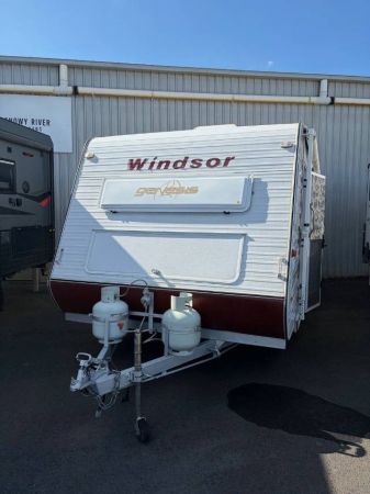 2008 Windsor Genesis Caravan GC537S image