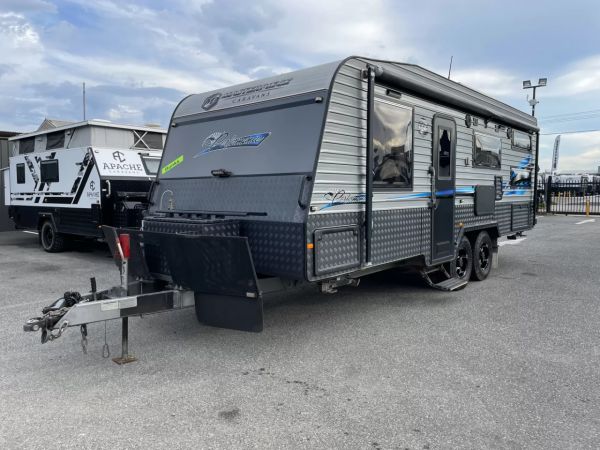 2017 Masterpeice Caravans Performance Caravan image