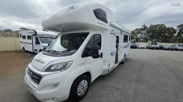 2019 Avan Ovation M7 image