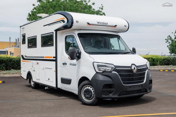 2024 Windsor Daintree Renault 2 Berth image