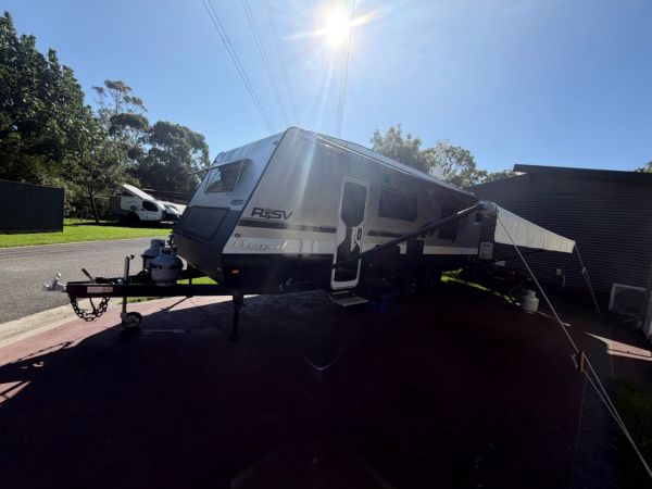 2023 Regal RSV Full Caravan image