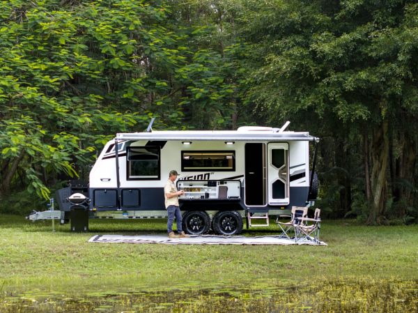 Vision RV Elysium Off Road Caravan 19'6 image