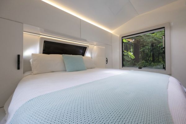 Vision RV Elysium Off Road Caravan 19'6 image