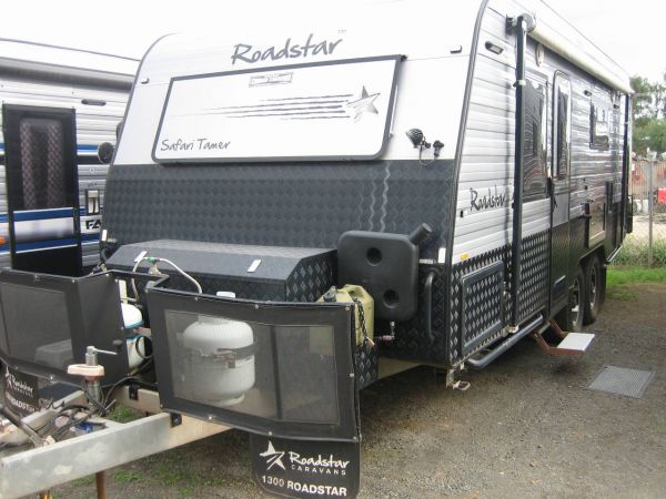 2014 Roadstar Safari Tamer Caravan image
