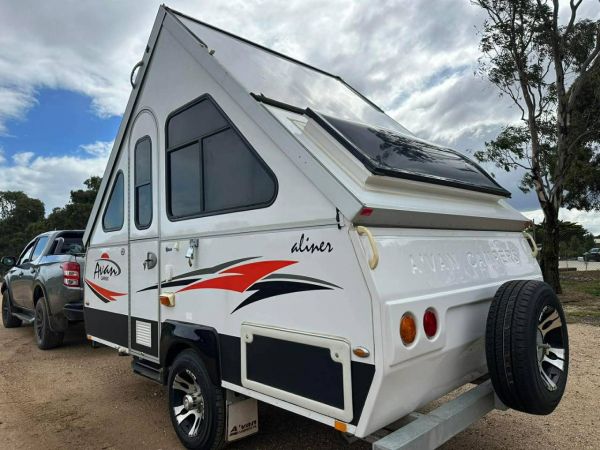 2015 Avan ALINER Caravan image