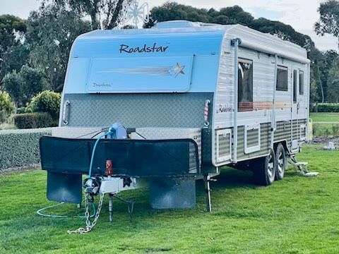 2014 Roadstar Daintree 30ft with Satellite Dish and extras image