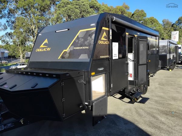 2026 Cadillac RV 20.6ft Poseidon Royal with KING BED and Rear TRIPLE BUNKS image