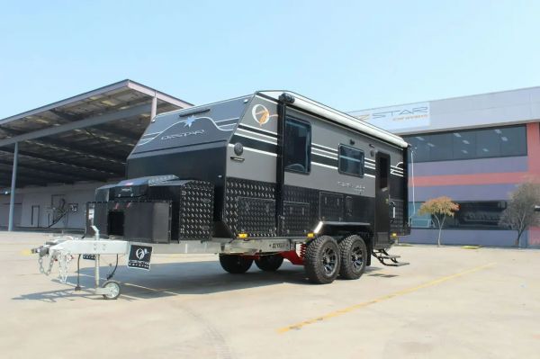 2025 Oz Star Caravans 17.5 FT Couples Oz Star Platypus Series Hybrid Caravan image